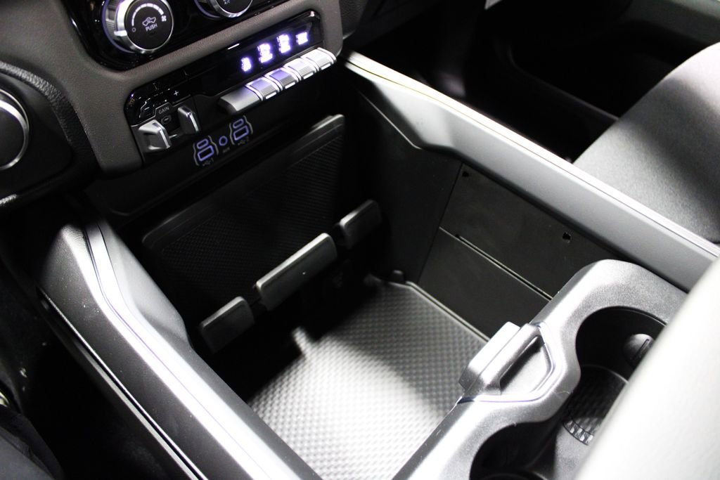 New 2026 RAM 1500 Big Horn w/ Night Edition image 21