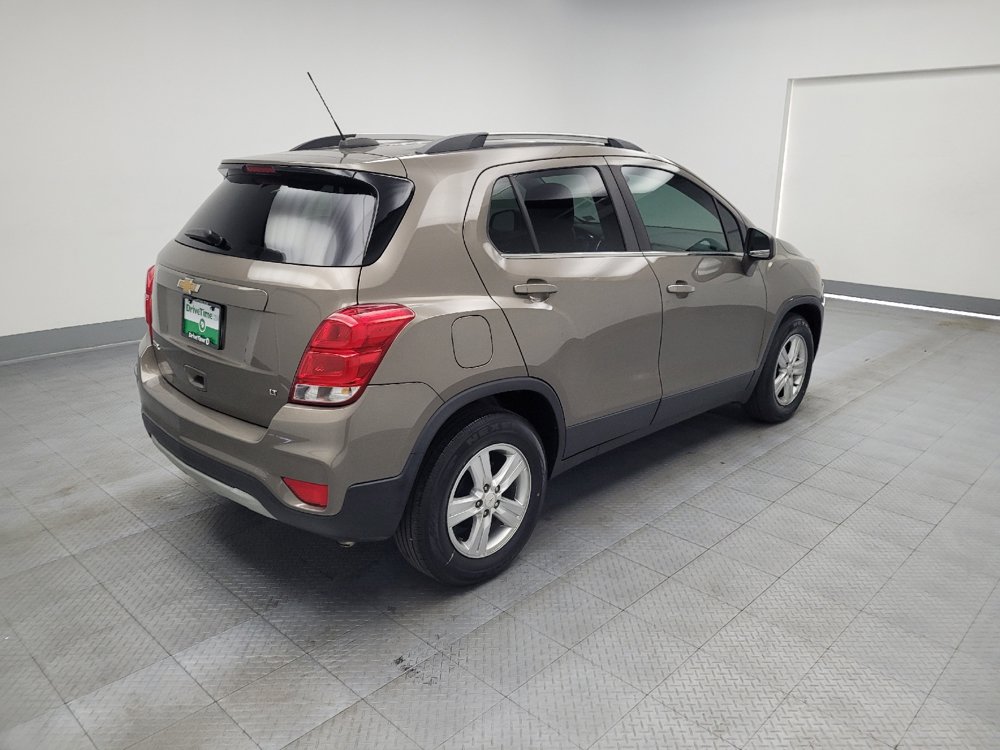 Used 2020 Chevrolet Trax LT FWD image 9