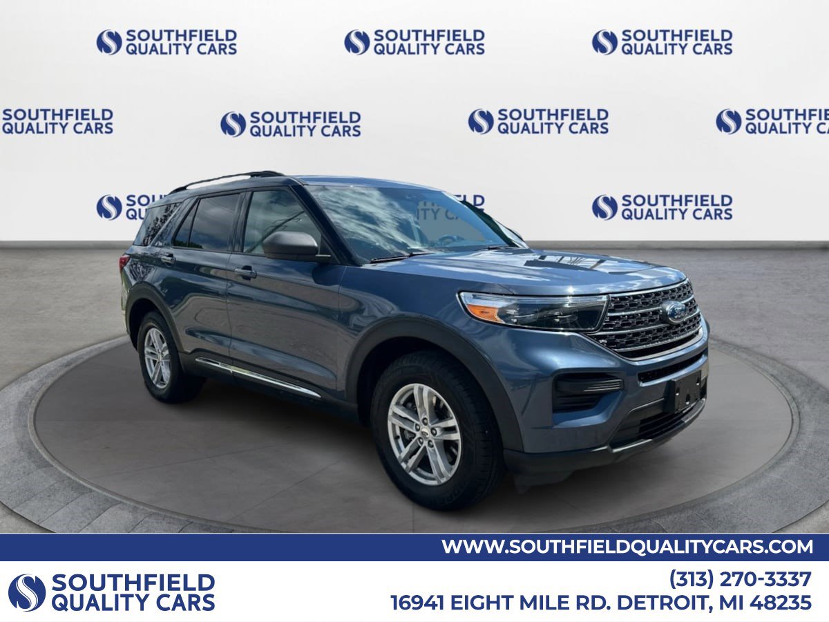 Used 2021 Ford Explorer XLT image 1