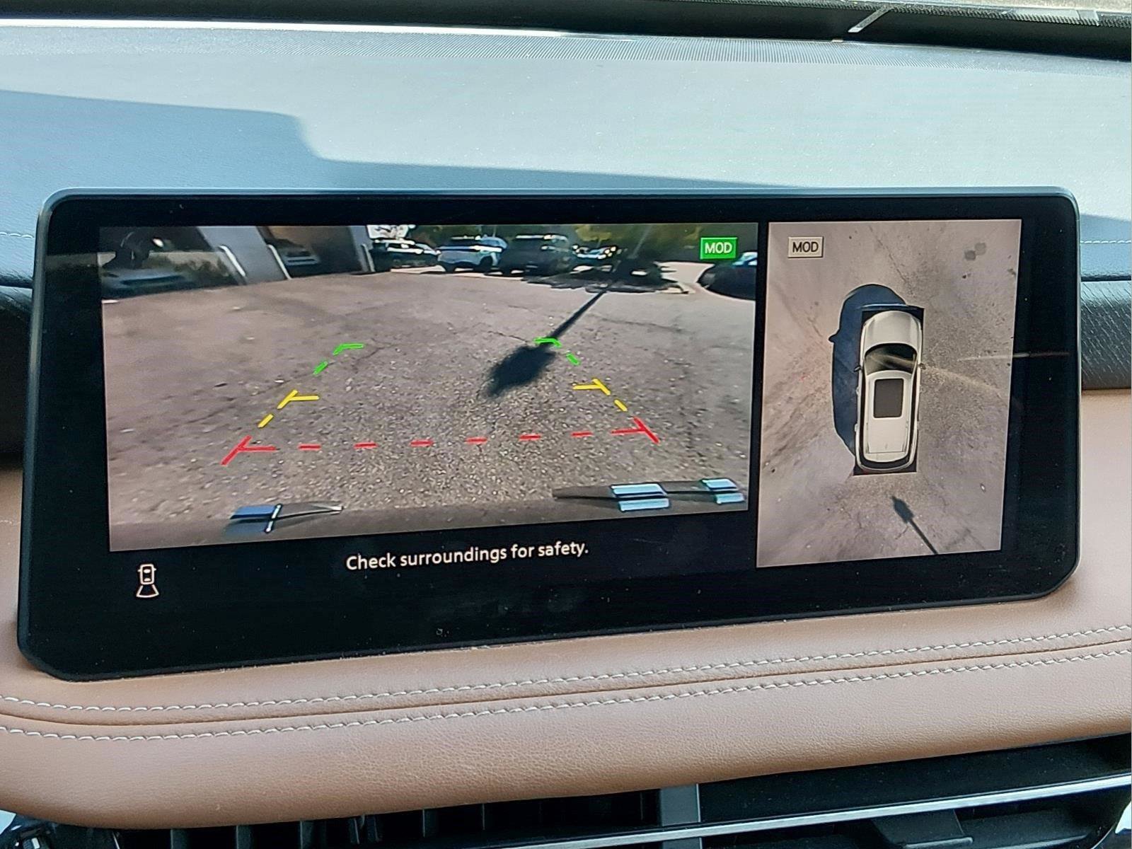 Used 2023 INFINITI QX60 Sensory AWD/4WD image 25