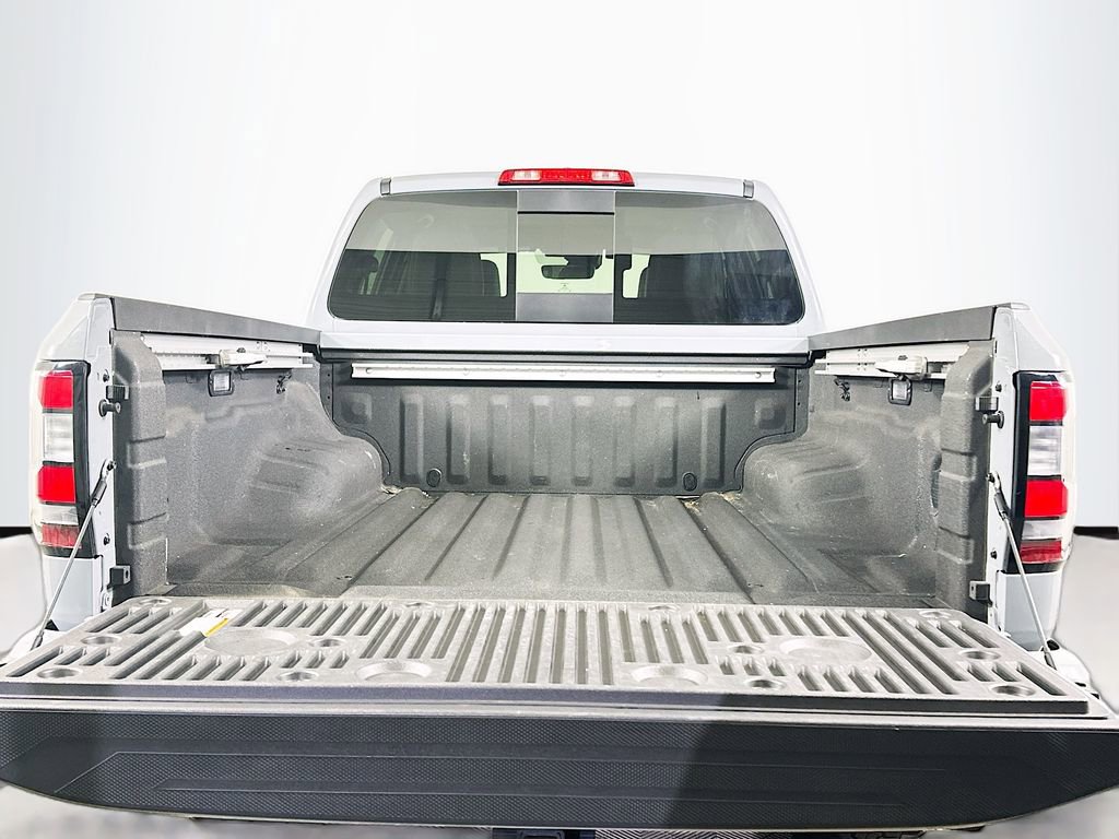 Used 2024 Nissan Frontier PRO-4X w/ Pro Premium Package image 16