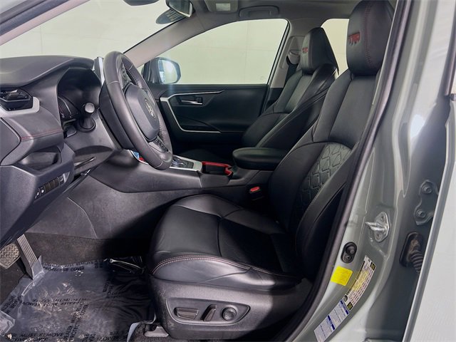 Used 2020 Toyota RAV4 TRD Off-Road image 13
