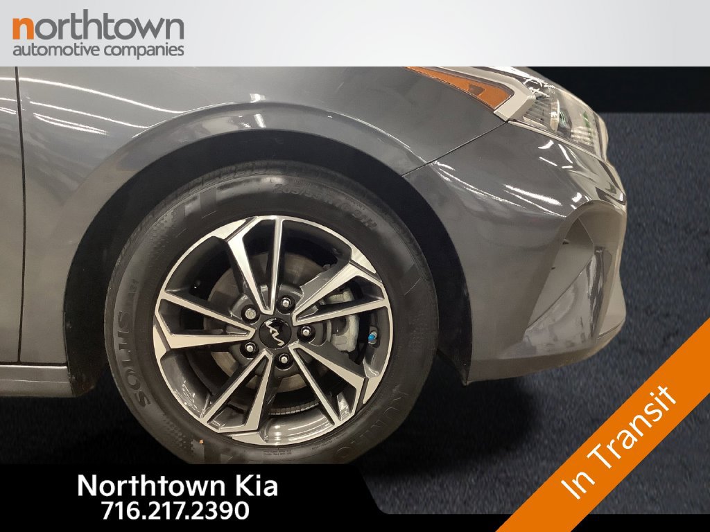 Used 2024 Kia Forte LXS w/ LXS Technology Package FWD image 23