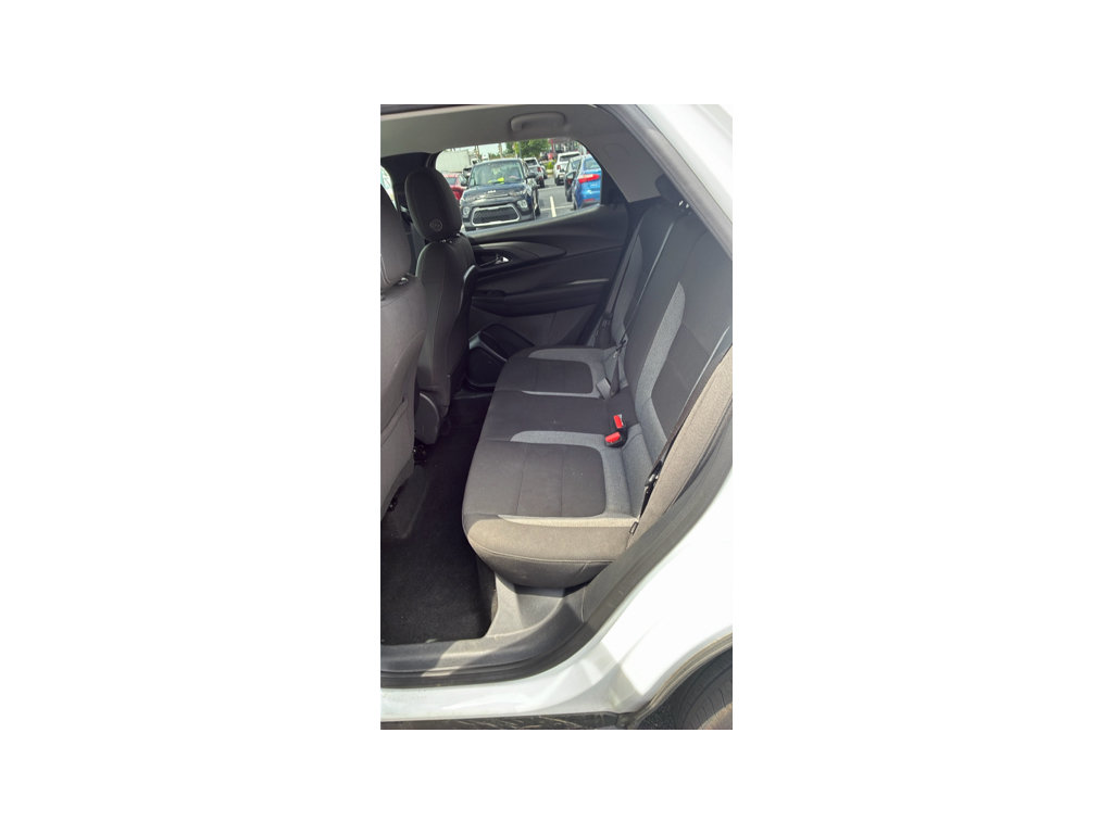 Used 2025 Chevrolet TrailBlazer LT FWD image 10