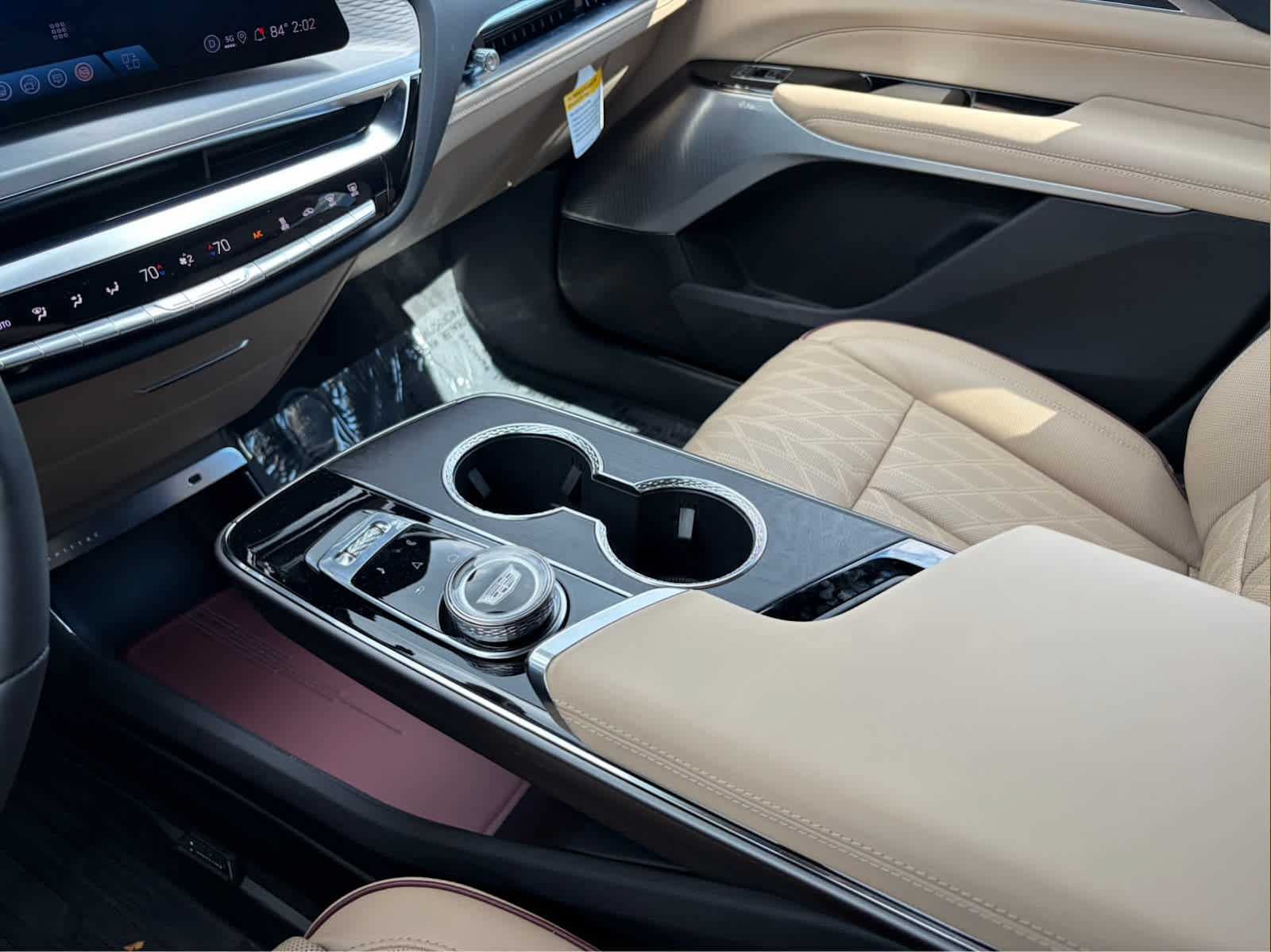 Used 2026 Cadillac Lyriq Signature Luxury w/ Nappa Leather Package AWD/4WD image 18