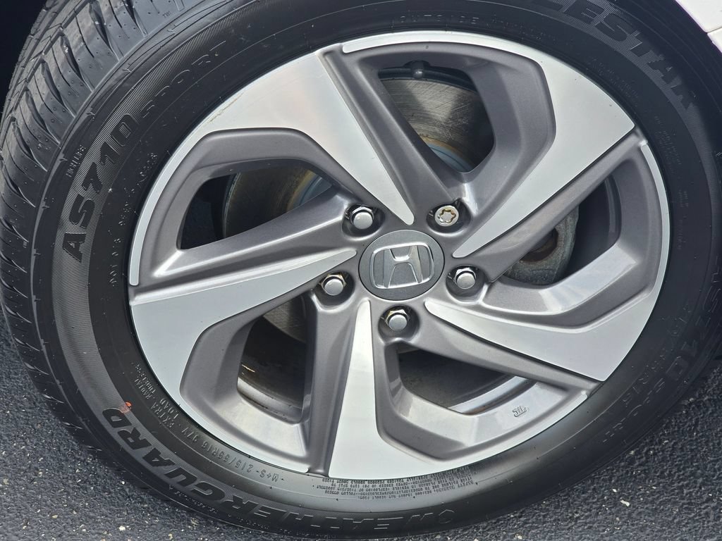 Used 2019 Honda Insight EX image 10