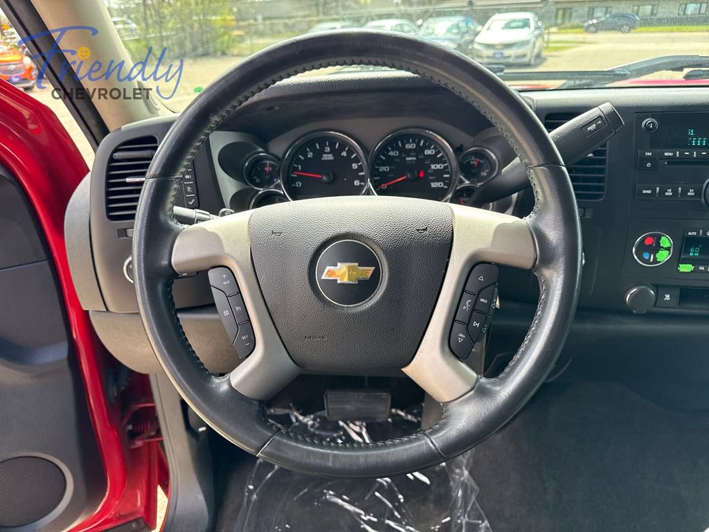 Used 2011 Chevrolet Silverado 1500 LT w/ All-Star Edition AWD/4WD image 23