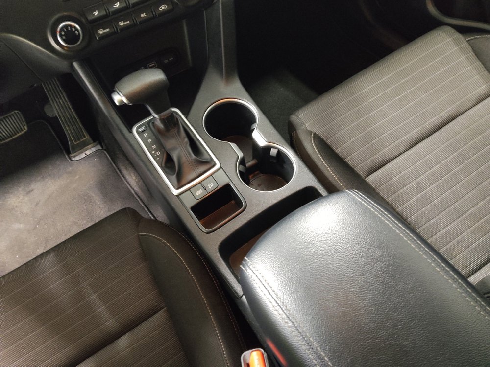 Used 2018 Kia Sportage LX image 26