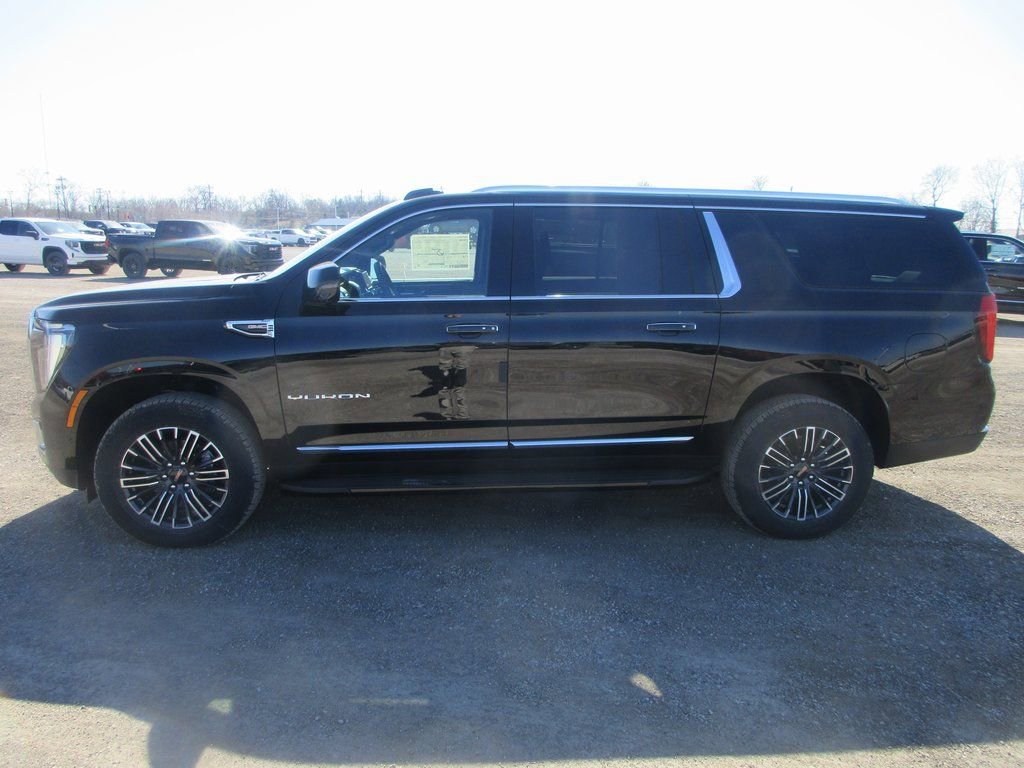 New 2026 GMC Yukon XL Elevation w/ Elevation Premium Package image 8