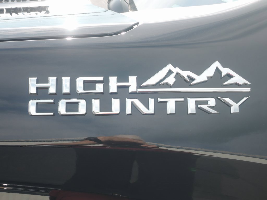 New 2025 Chevrolet Silverado 1500 High Country w/ Technology Package image 5
