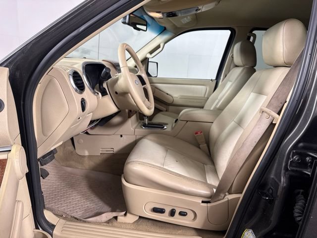 Used 2006 Ford Explorer Eddie Bauer AWD/4WD image 11