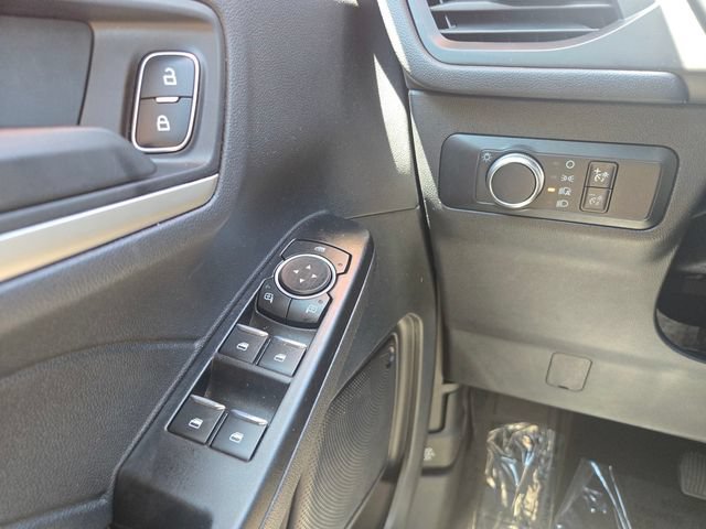 Used 2022 Ford Escape SE w/ Cold Weather Package AWD/4WD image 19