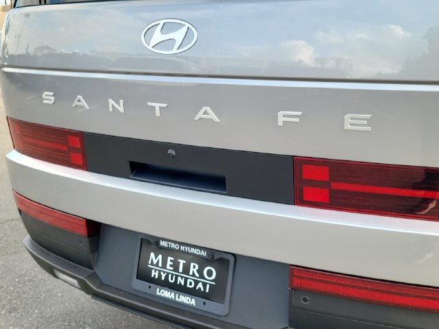 New 2026 Hyundai Santa Fe SE FWD image 25