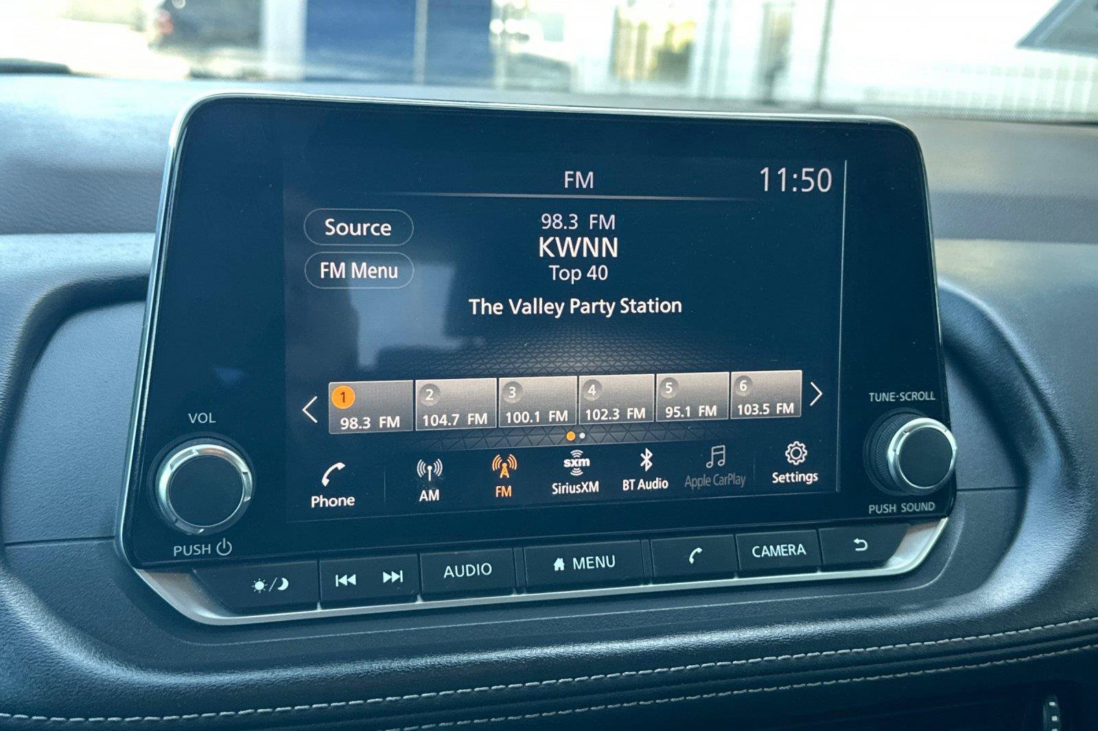 Certified 2022 Nissan Rogue SV AWD/4WD image 17