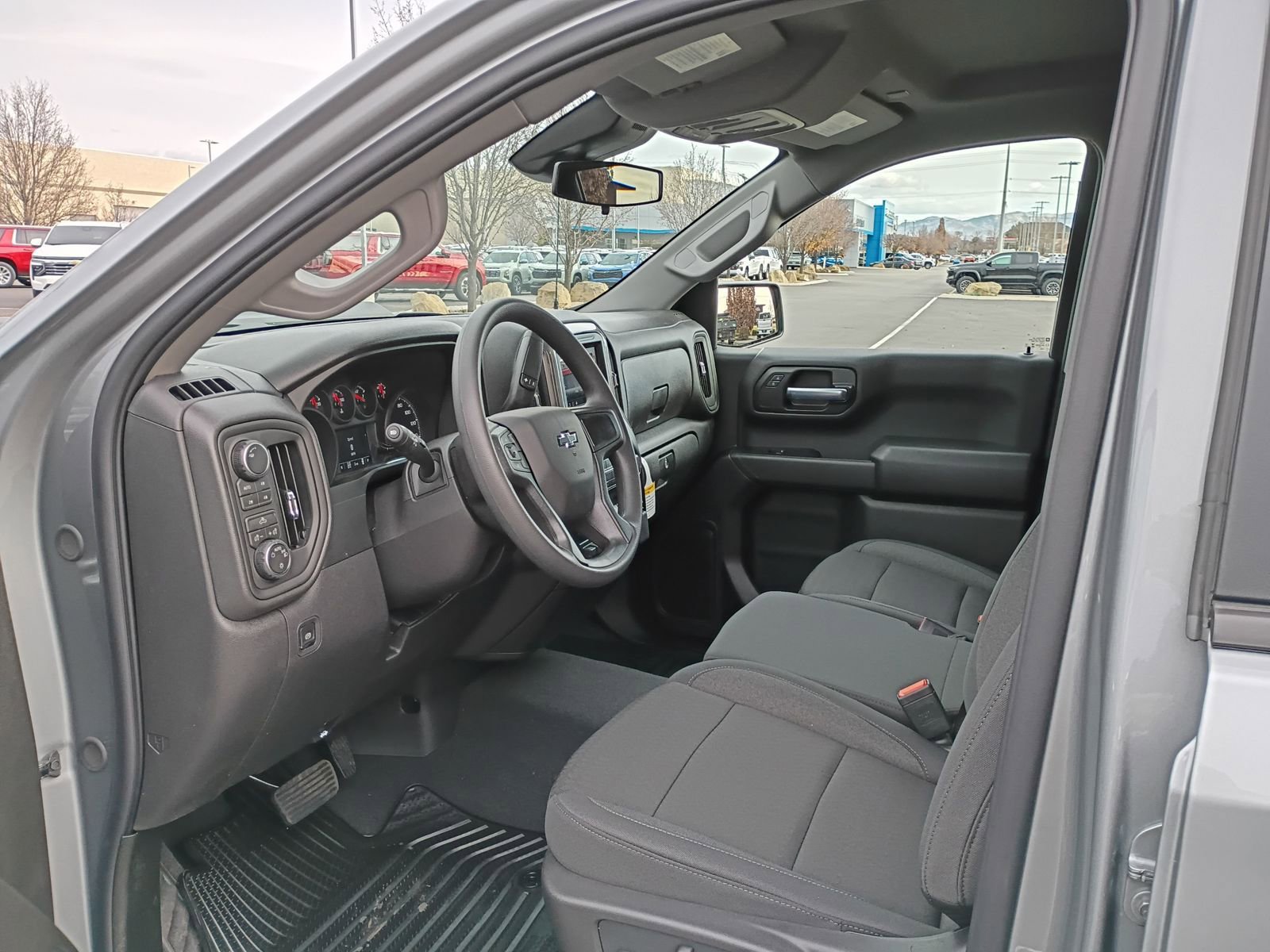 New 2026 Chevrolet Silverado 1500 Custom Trail Boss w/ Dark Appearance Package image 31