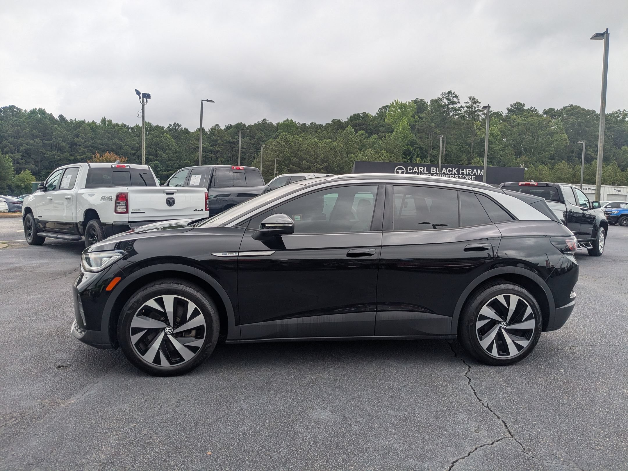Used 2021 Volkswagen ID.4 Pro S w/ Gradient Package AWD/4WD image 8