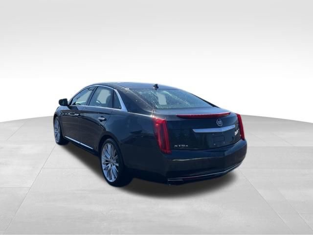Used 2013 Cadillac XTS Platinum image 3