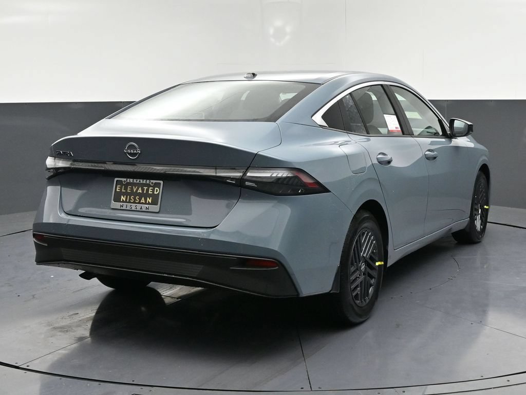 New 2026 Nissan Sentra SV w/ SV Convenience Package FWD image 4