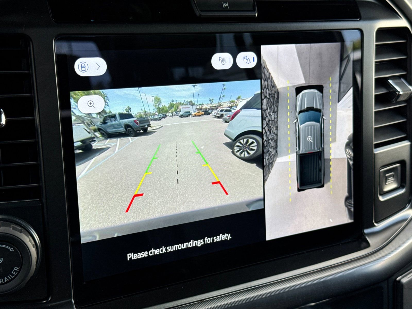 Used 2025 Ford F150 Lariat w/ Equipment Group 502A High image 23