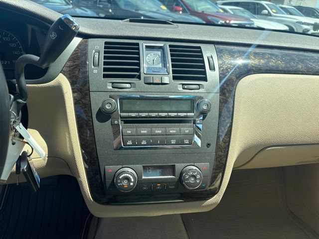 Used 2008 Cadillac DTS FWD image 7