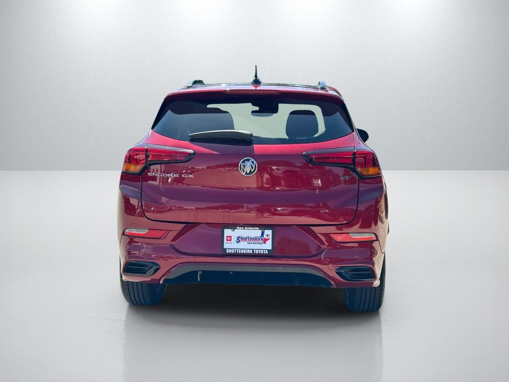 Used 2020 Buick Encore GX Select w/ Sport Touring Package FWD image 6