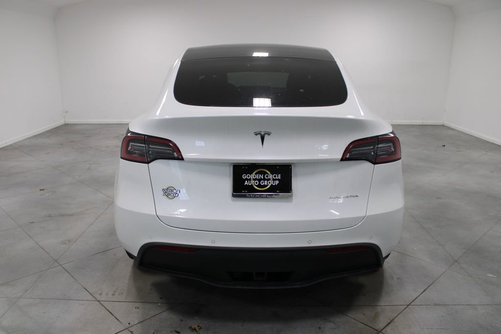 Used 2021 Tesla Model Y Long Range image 8
