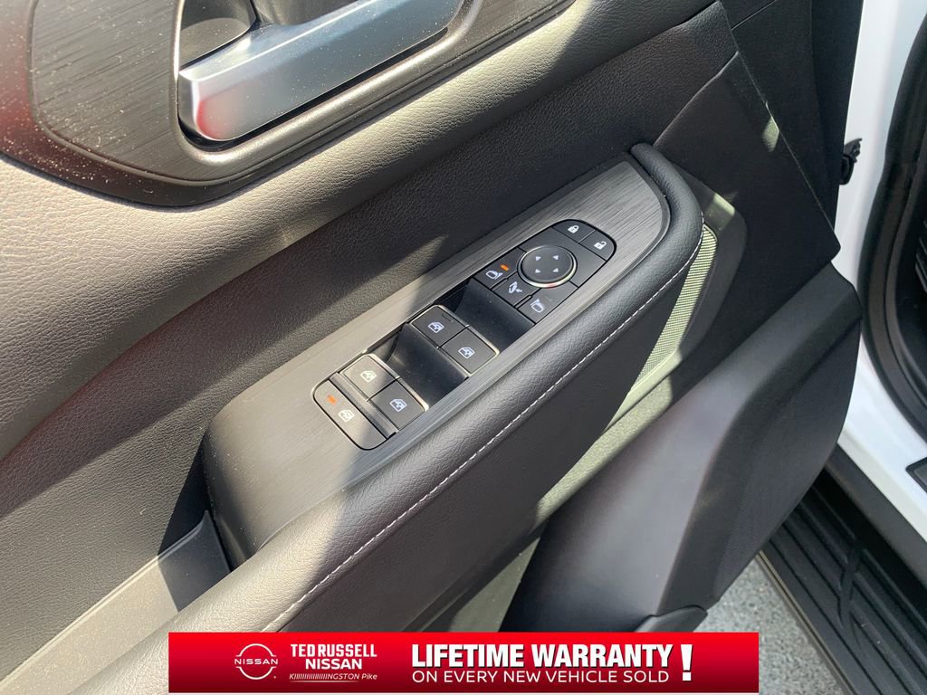 New 2026 Nissan Armada PRO-4X AWD/4WD image 16