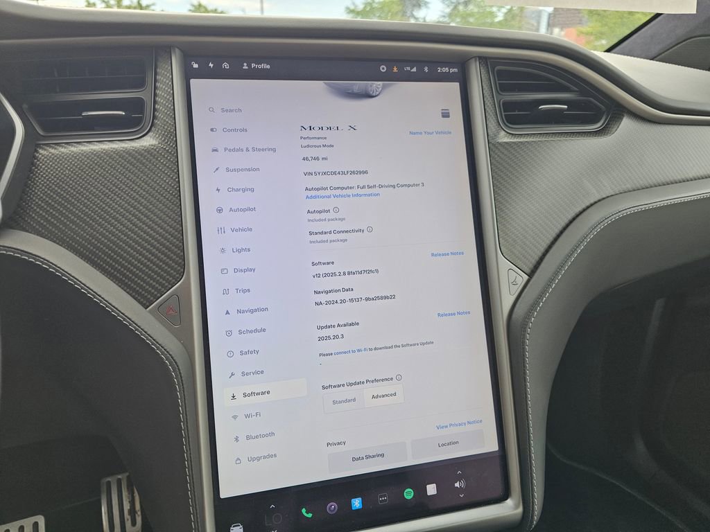 Used 2020 Tesla Model X Performance image 32