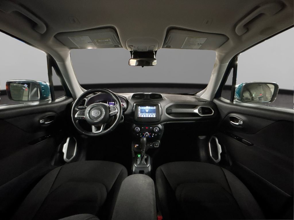 Used 2020 Jeep Renegade Latitude w/ Cold Weather Group image 25