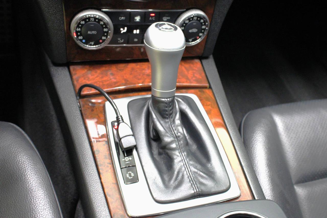 Used 2011 Mercedes-Benz C 300 Sedan image 67