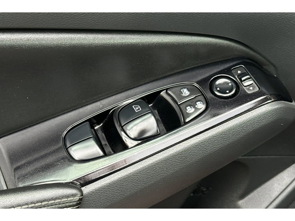 Used 2023 Nissan Altima 2.5 SV image 12