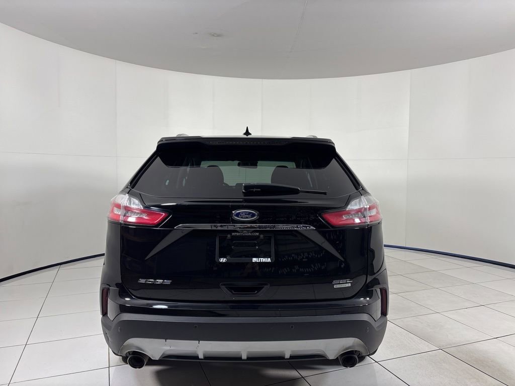 Used 2019 Ford Edge SEL image 4