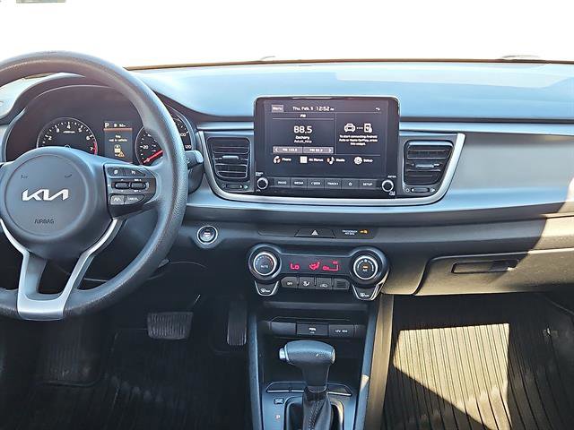 Used 2023 Kia Rio S w/ Technology Package image 10
