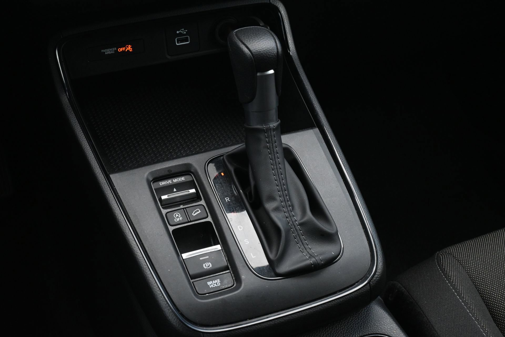 Used 2025 Honda CR-V LX image 14