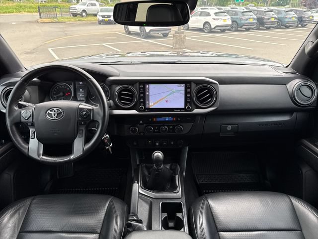 Used 2021 Toyota Tacoma TRD Off-Road w/ TRD Premium Off Road Package AWD/4WD image 13