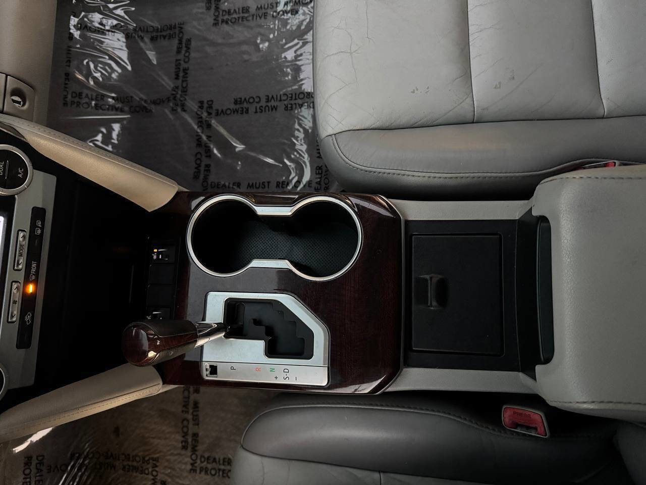 Used 2012 Toyota Camry XLE image 19