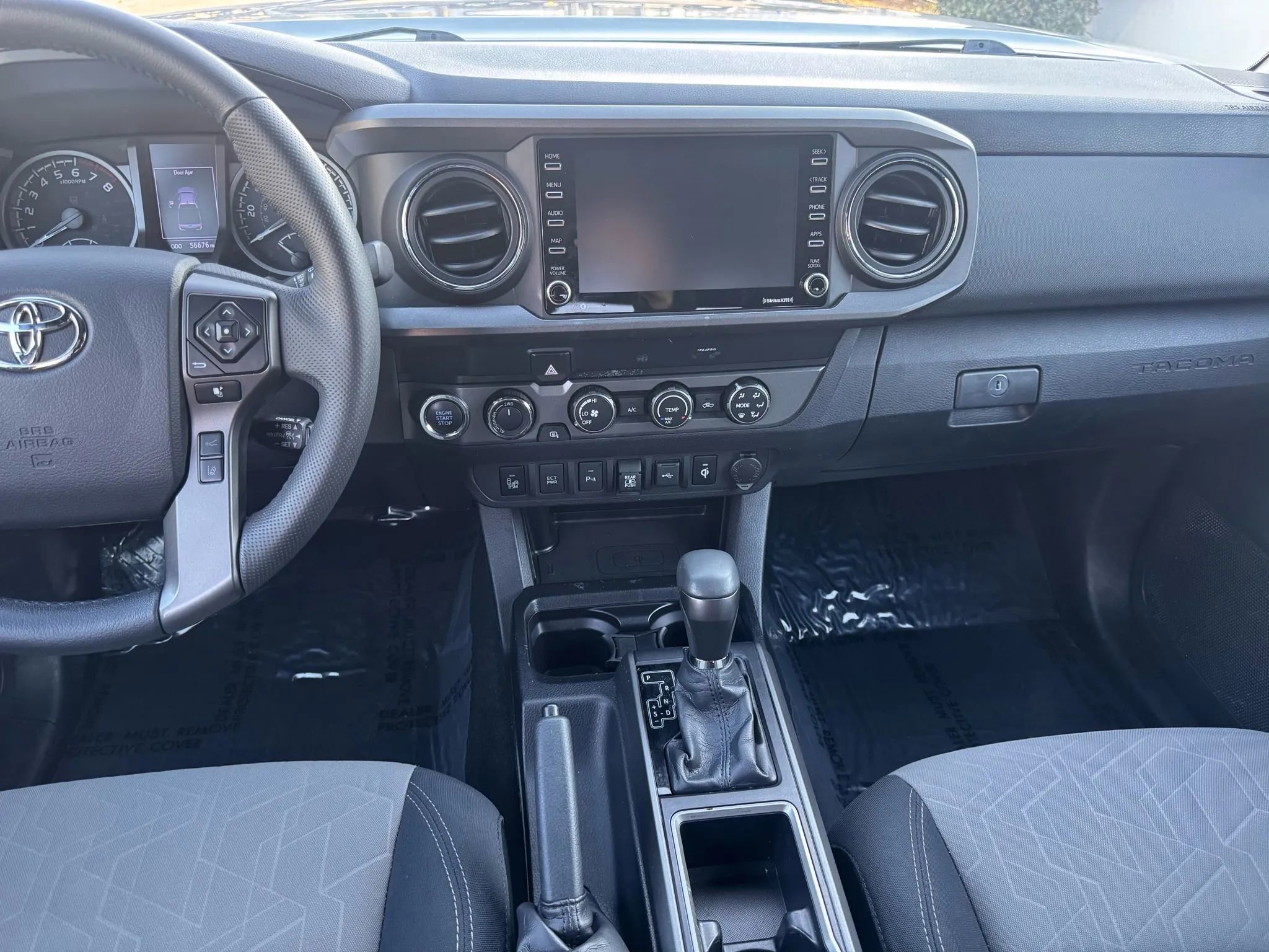 Used 2020 Toyota Tacoma TRD Off-Road image 21