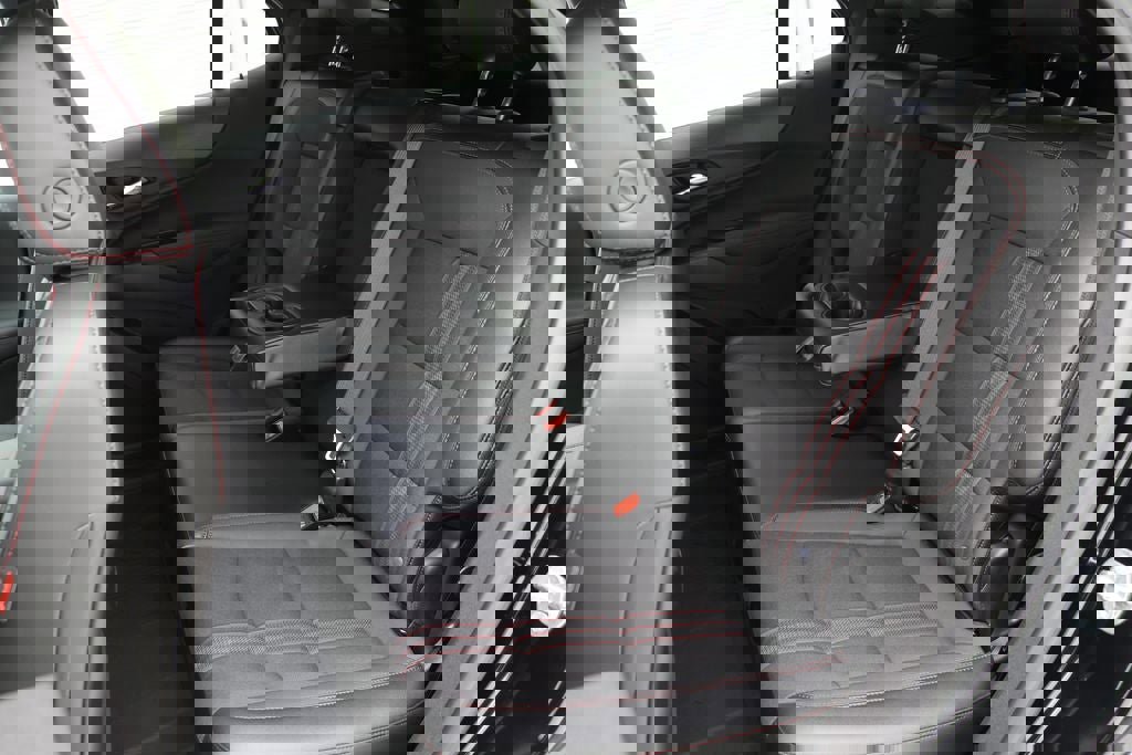 Used 2024 Chevrolet Equinox RS image 11