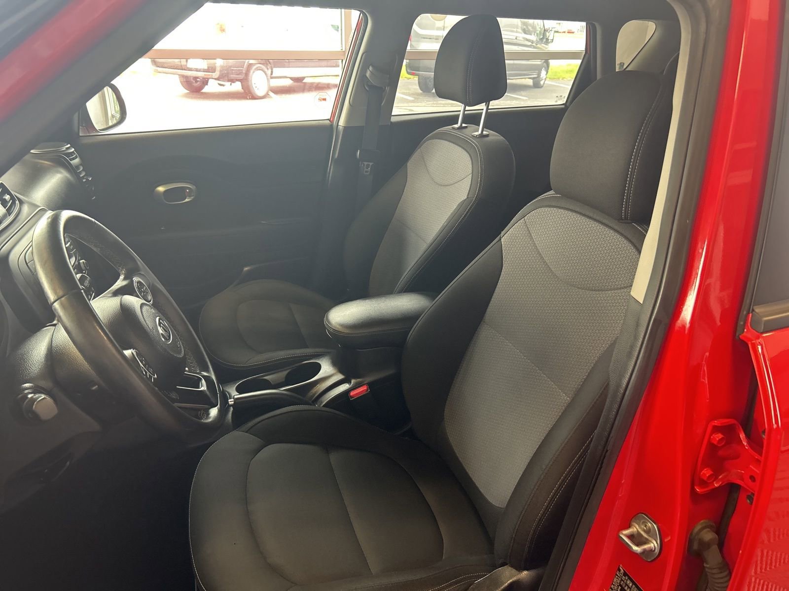 Used 2017 Kia Soul + w/ Designer's Package image 13