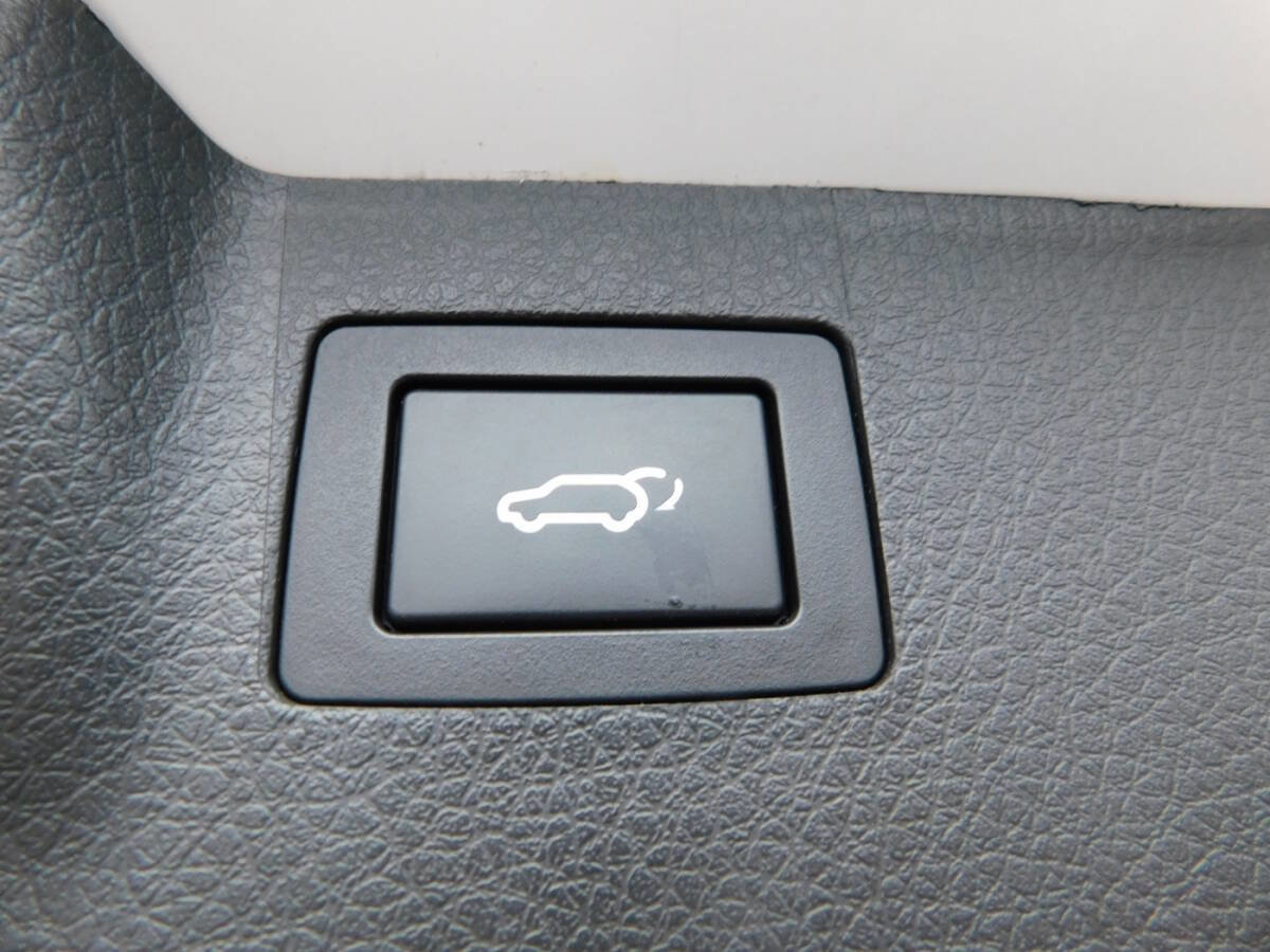 Used 2014 Kia Sorento SX w/ 3rd Row Package image 6