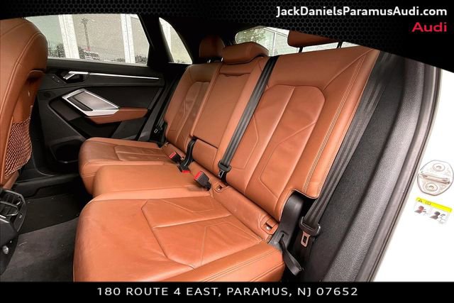 Used 2019 Audi Q3 2.0T Premium Plus w/ Premium Plus Package AWD/4WD image 21