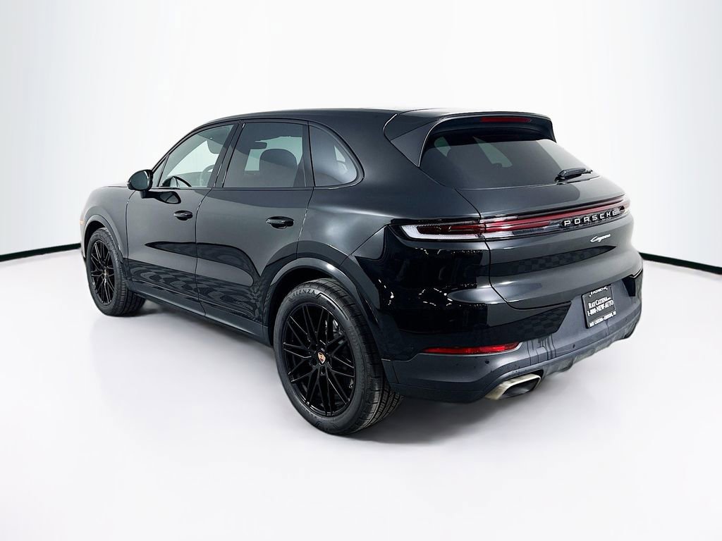 Certified 2026 Porsche Cayenne image 3