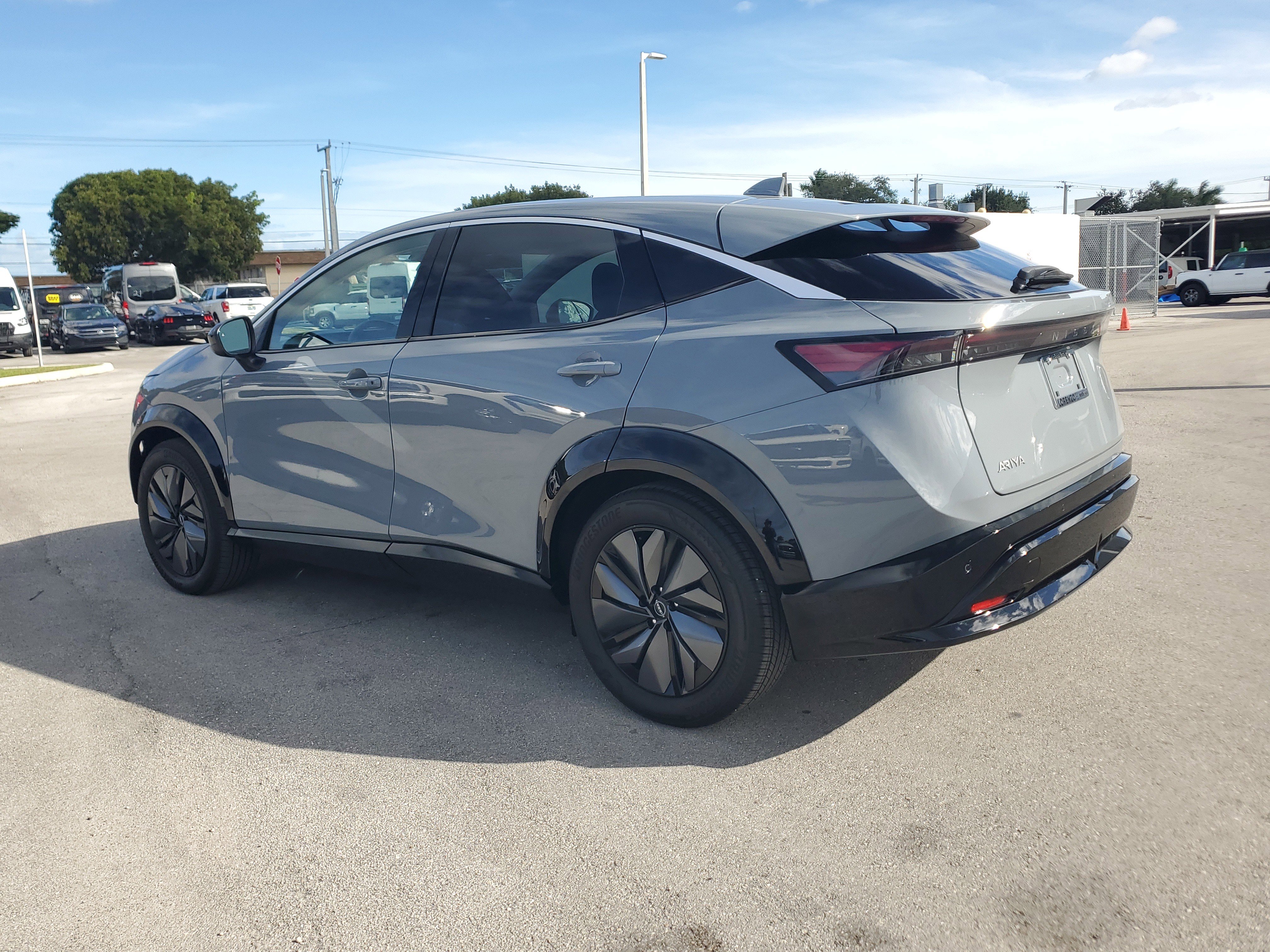 Certified 2025 Nissan Ariya FWD image 7