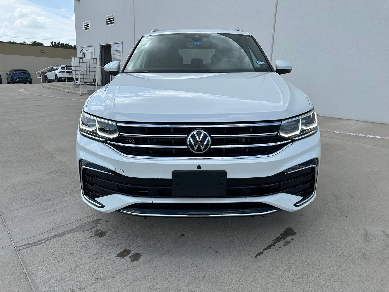 Used 2024 Volkswagen Tiguan SEL R-Line AWD/4WD video 2