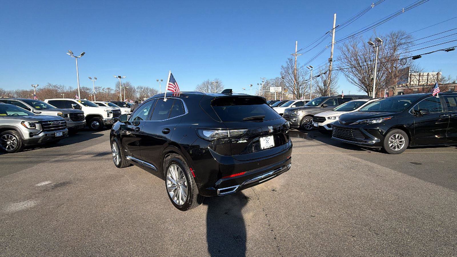 New 2025 Buick Envision Avenir image 5