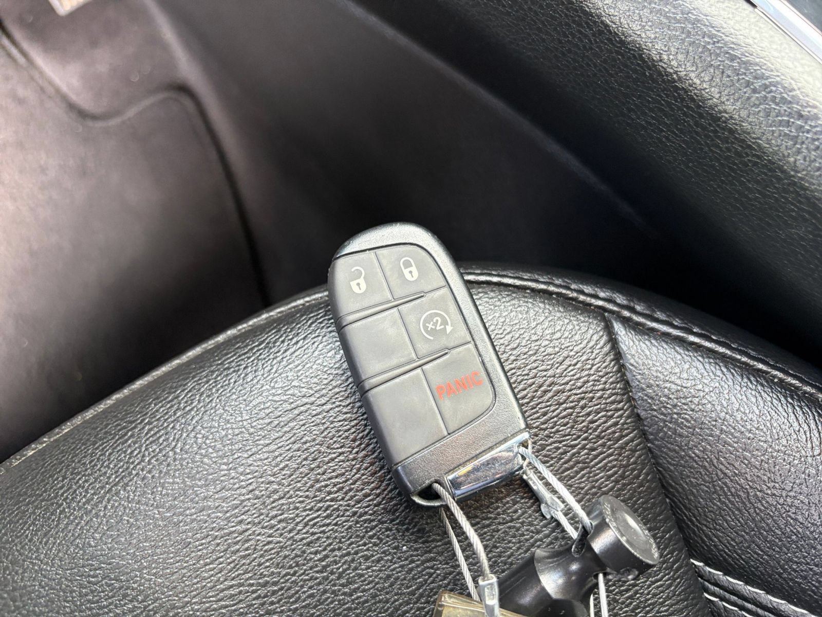 Used 2025 Jeep Compass Limited AWD/4WD image 21
