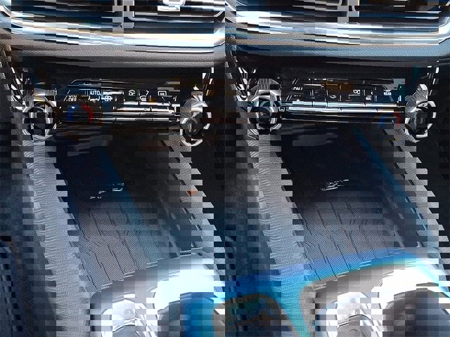 New 2026 Chevrolet Equinox EV LT w/ Convenience Package II image 13