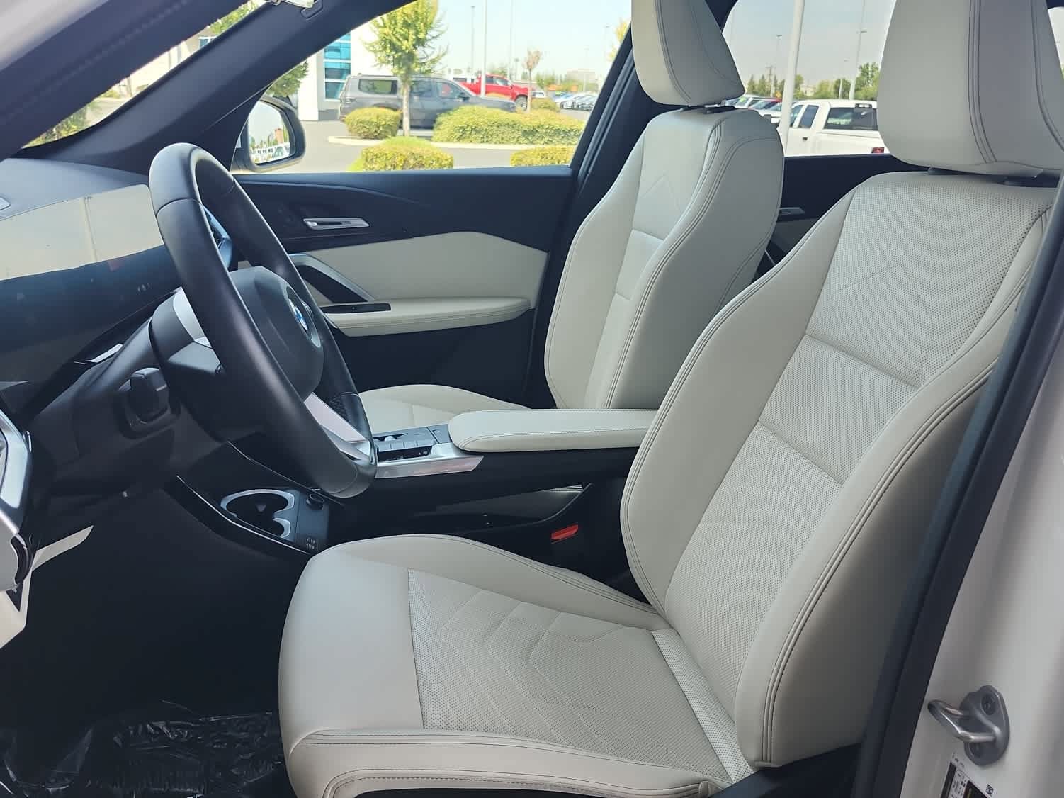 Used 2026 BMW X1 xDrive28i AWD/4WD image 15