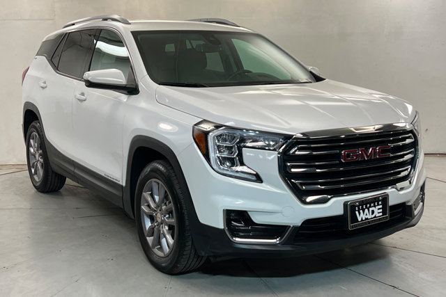 Used 2024 GMC Terrain SLT AWD/4WD image 7