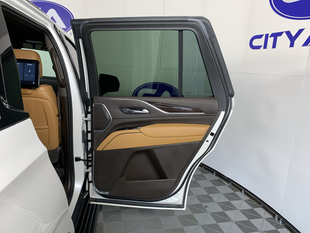 Used 2021 Cadillac Escalade Sport w/ Driver Assist Tech Package AWD/4WD image 37